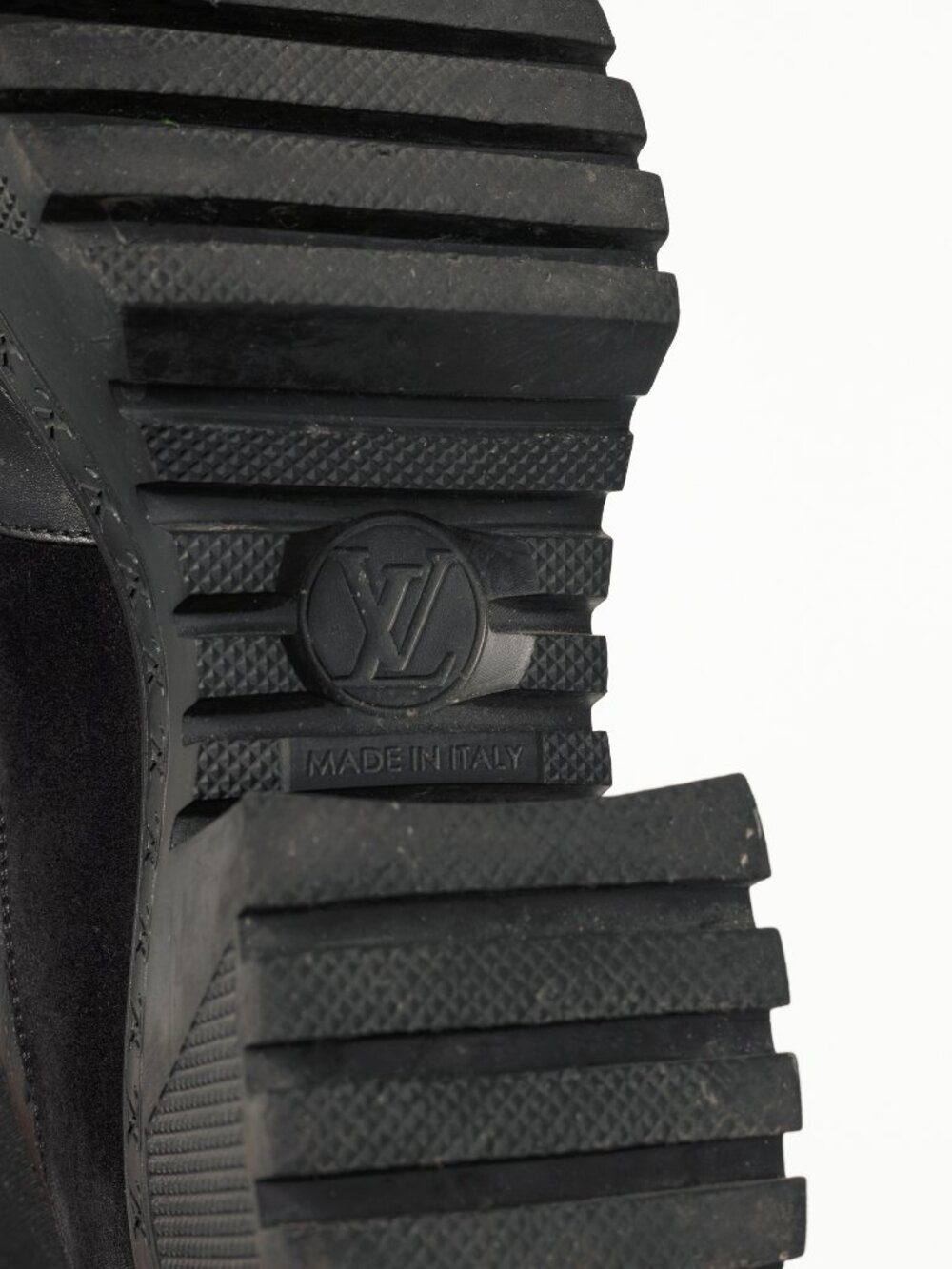 Louis Vuitton Laureate Black Suede & Monogram-Leather Platform Chelsea Boot - Picture 5 of 13
